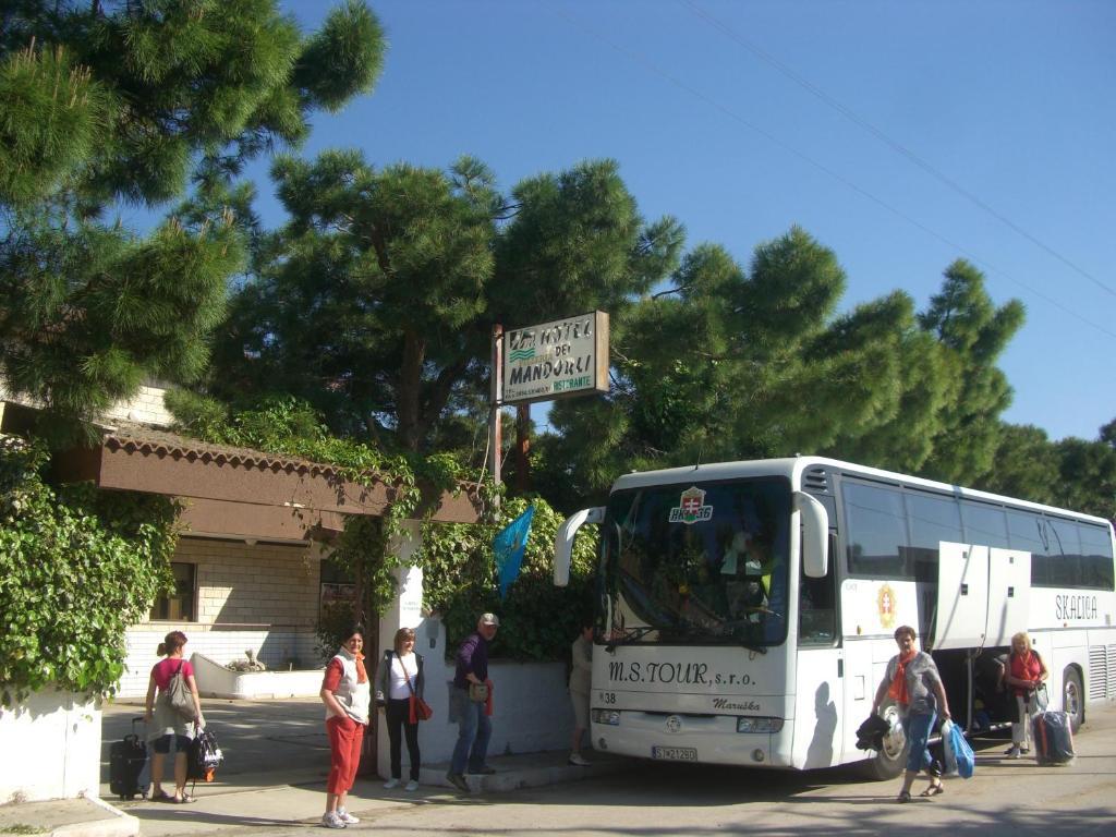 Hotel Menta E Rosmarino Monte Sant'Angelo Eksteriør billede