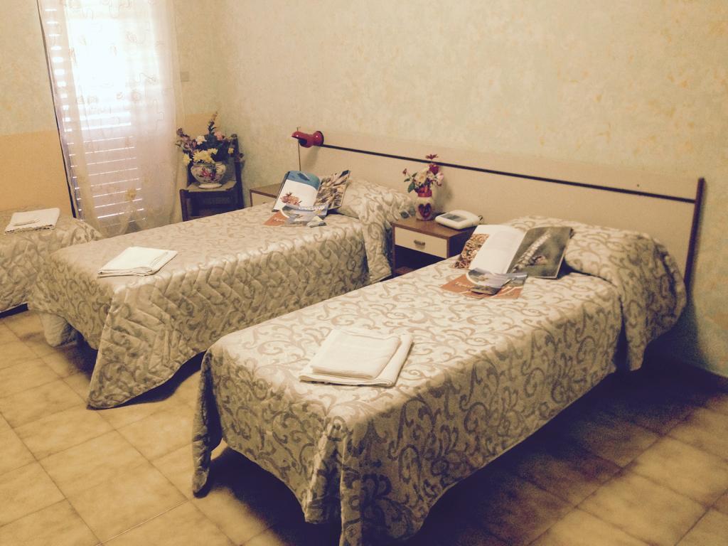 Hotel Menta E Rosmarino Monte Sant'Angelo Eksteriør billede