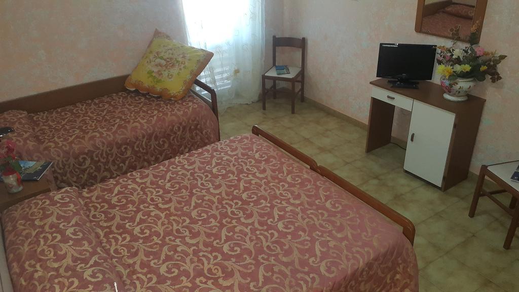 Hotel Menta E Rosmarino Monte Sant'Angelo Eksteriør billede