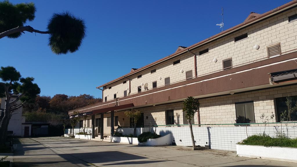 Hotel Menta E Rosmarino Monte Sant'Angelo Eksteriør billede